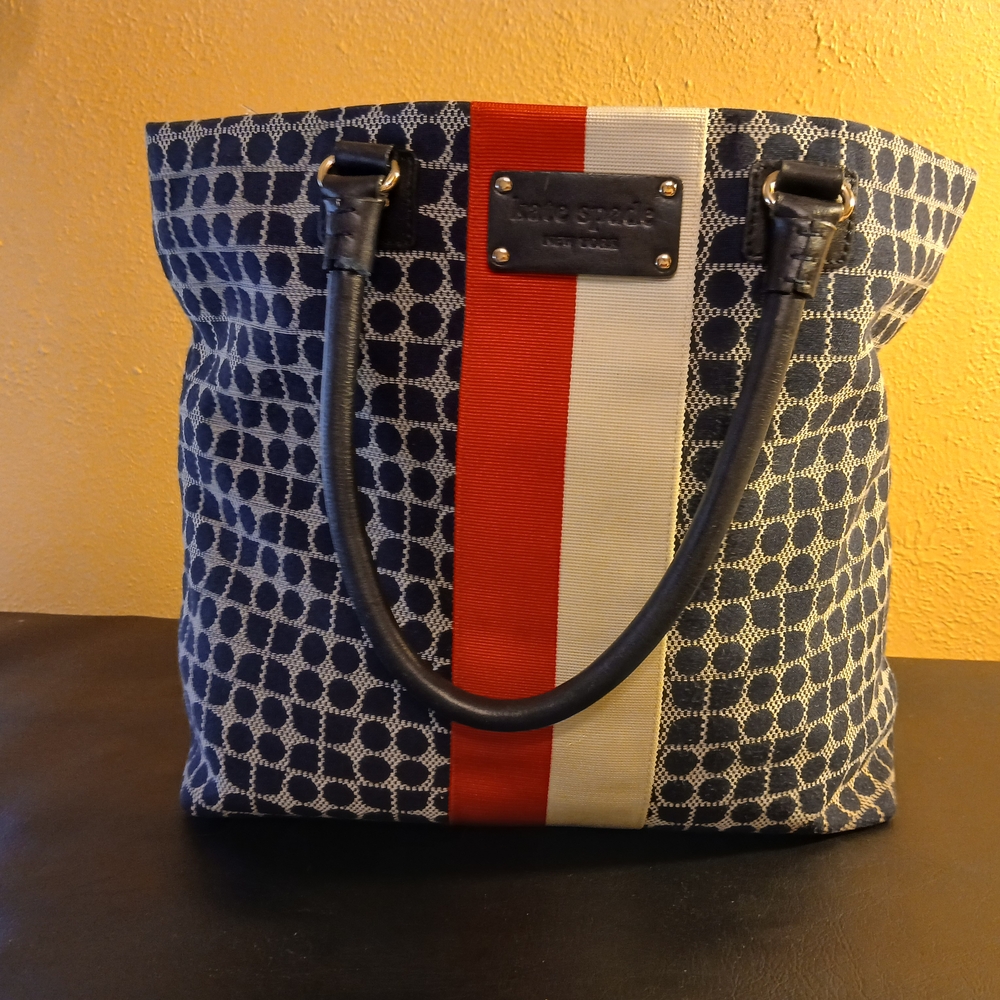 Kate Spade Black and Red Tote Bag - Picture 8 of 16